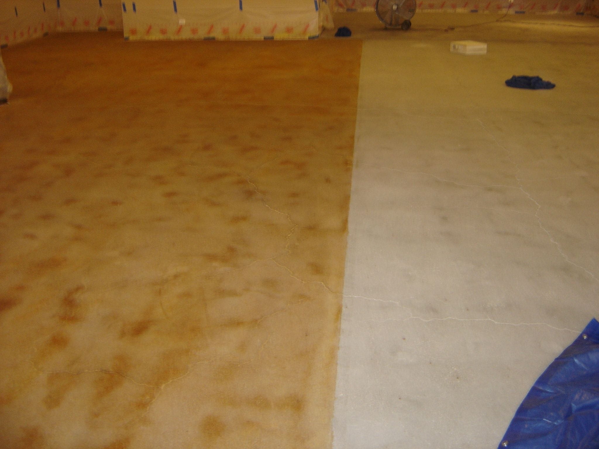 acid stain on concrete floor